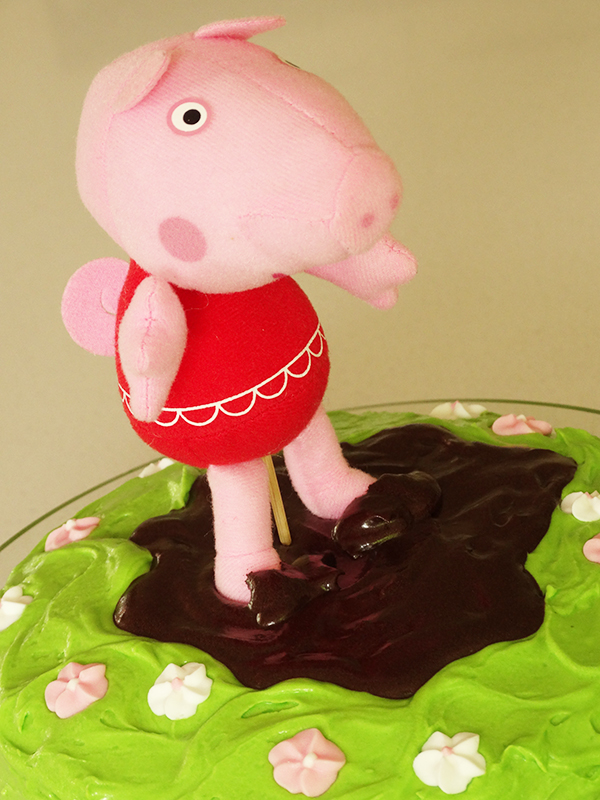 Peppa Pig cake